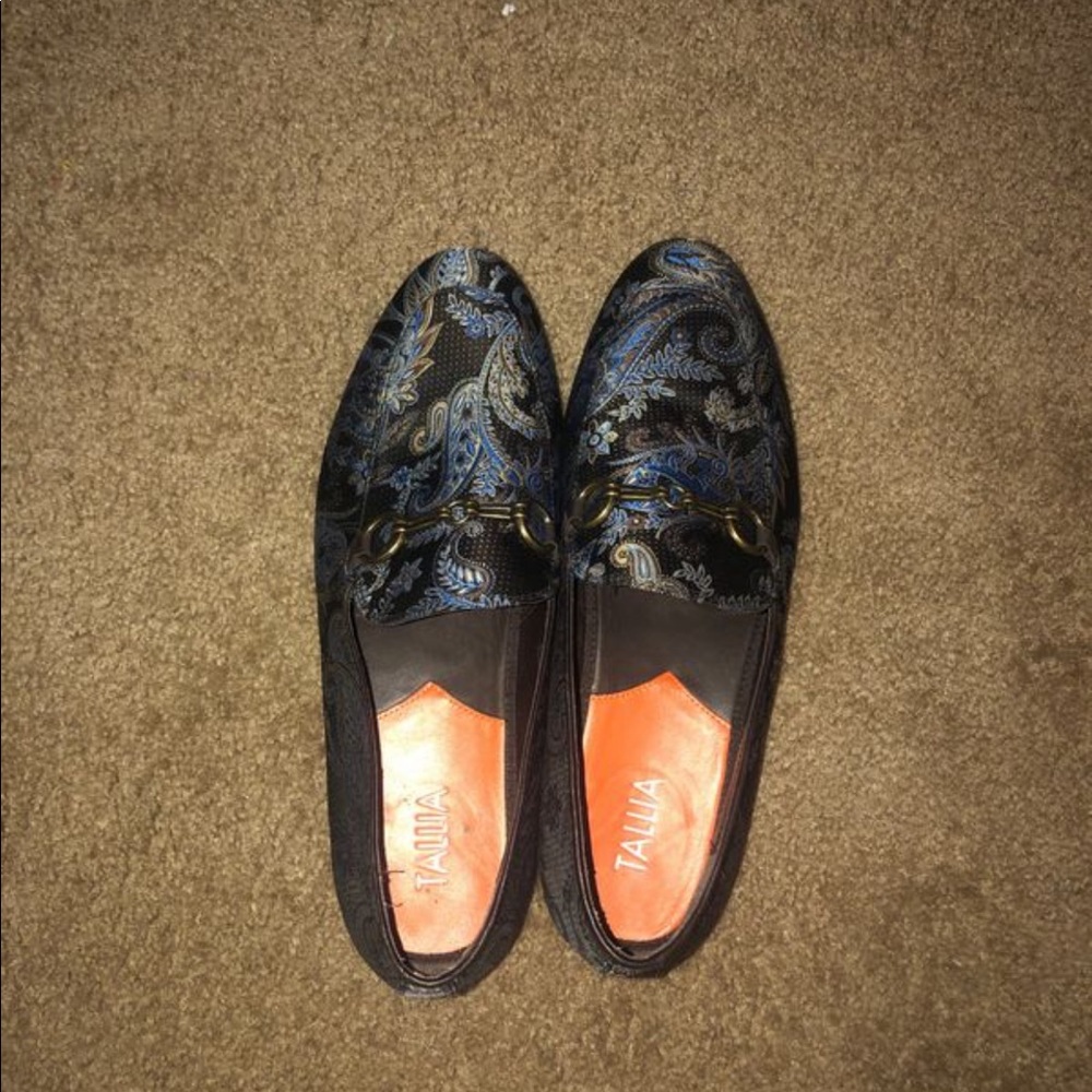 Tallia shoes